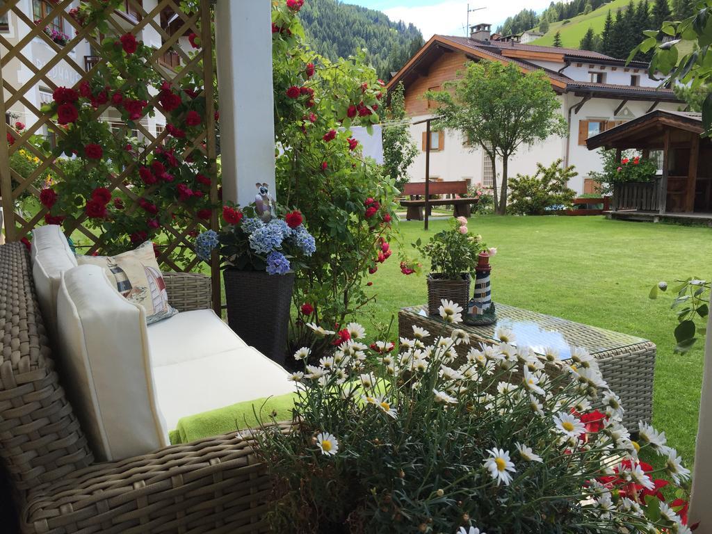 Apartments Vaiolet Santa Cristina Val Gardena Екстер'єр фото