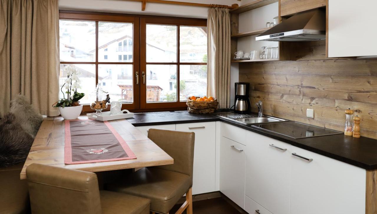 Apartments Vaiolet Santa Cristina Val Gardena Екстер'єр фото