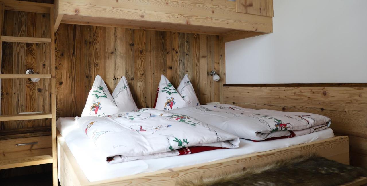 Apartments Vaiolet Santa Cristina Val Gardena Екстер'єр фото
