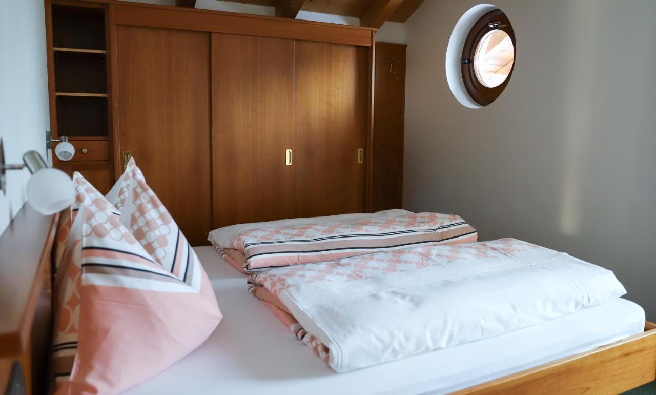 Apartments Vaiolet Santa Cristina Val Gardena Екстер'єр фото